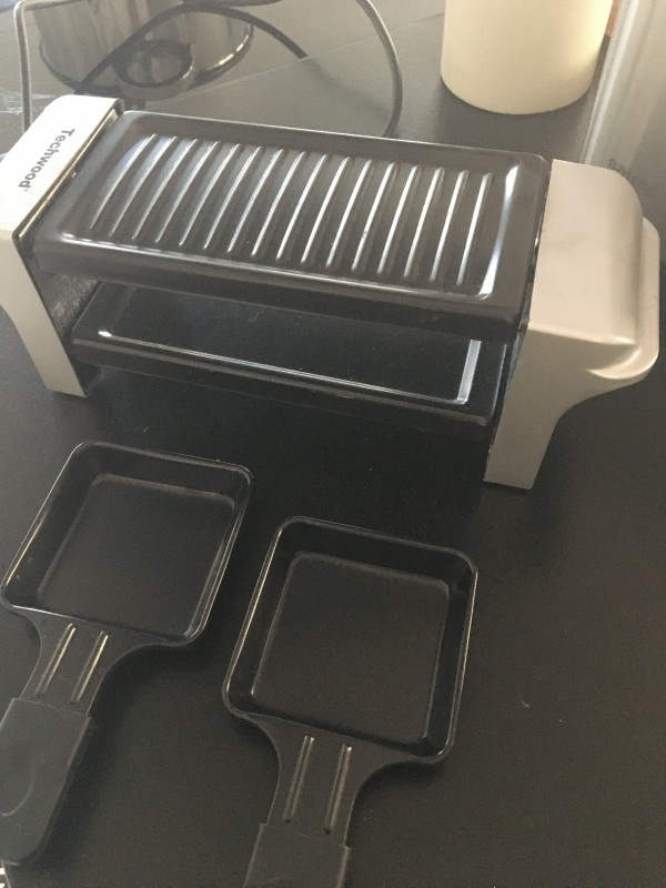 Appareil à raclette