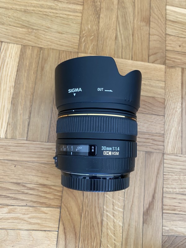 Objectif Sigma 30 F1.4 DC EX HSM pour appareil photo reflex Canon