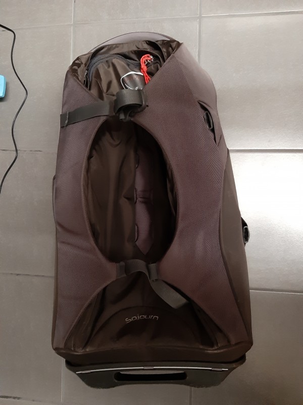 Sac de voyage Osprey - roulettes + sac à dos