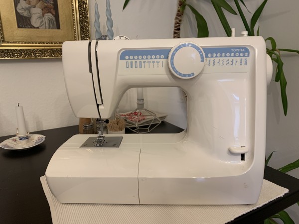 Machine à coudre Toyota